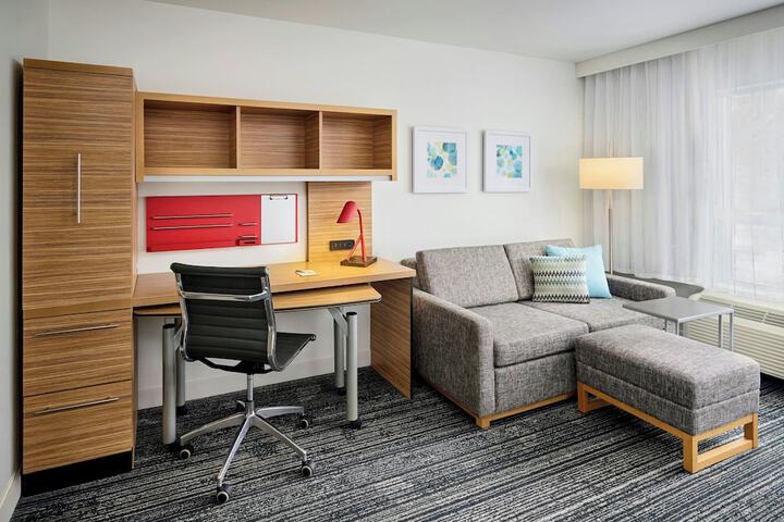 Room 18 of 35