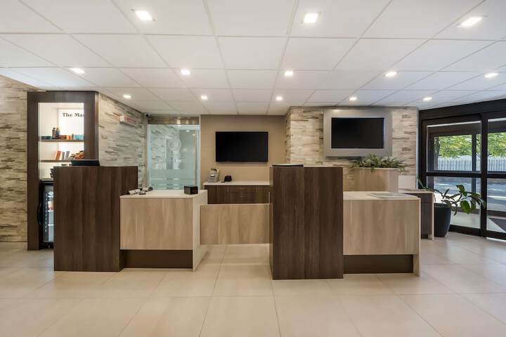 Lobby Photos