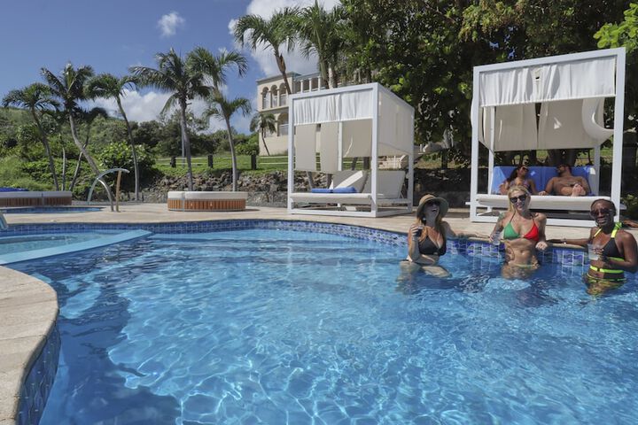Pool 35 of 97