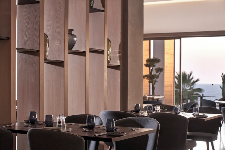 Dining 96 of 135