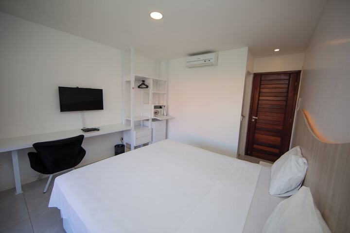 Room 4 of 26