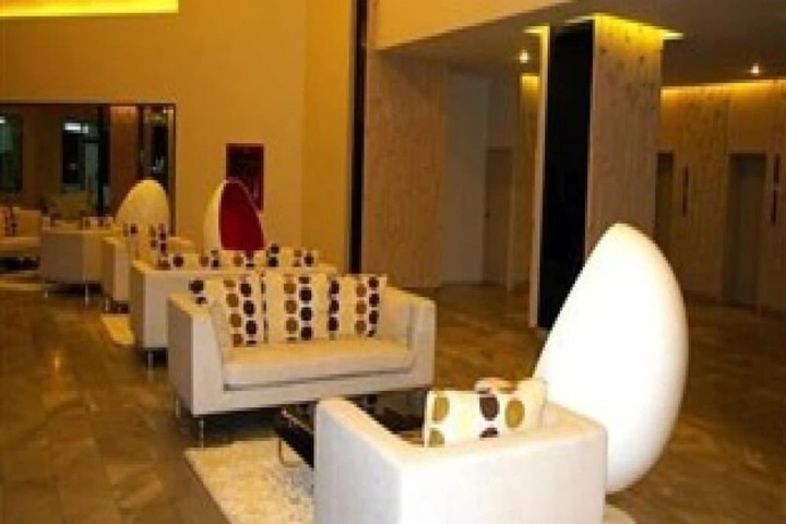 Hotel Interior 4 of 26