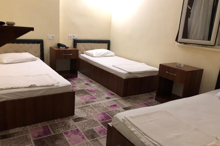 Room 6 of 29