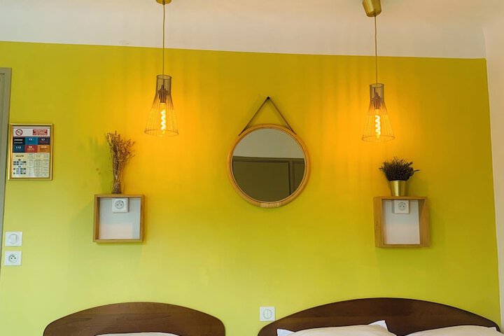 Room 15 of 35