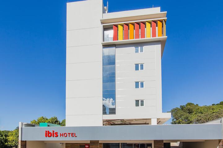 Hotel 27 of 31