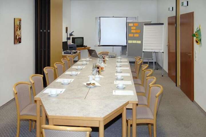 Meeting 22 of 30