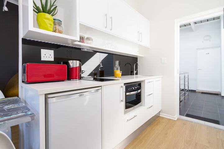 Private kitchenette