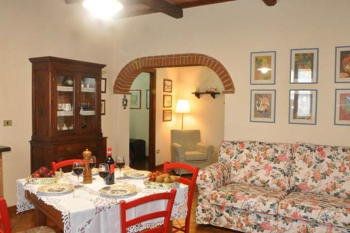 Room 11 of 22