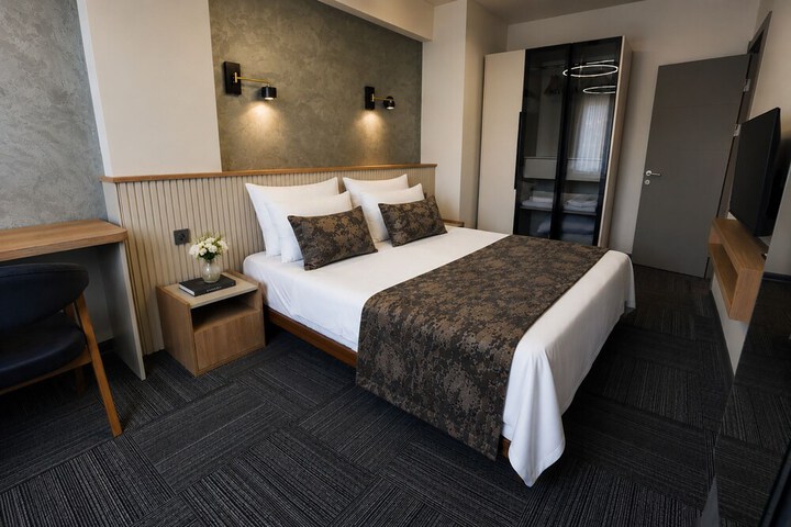 Room 20 of 55