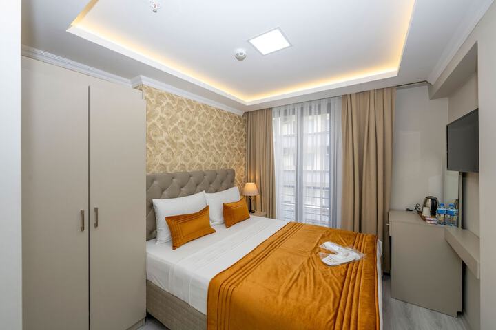 Room 56 of 75