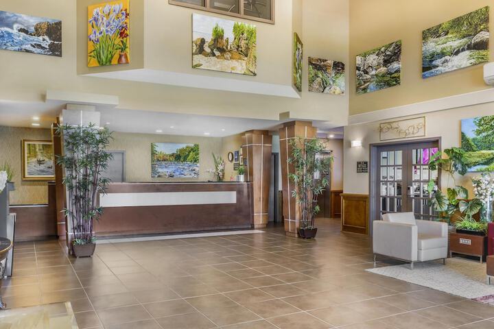 Lobby Entry
