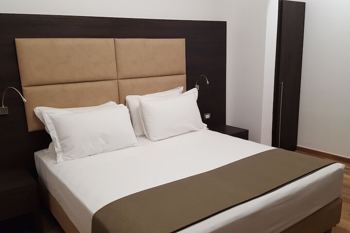 Room 7 of 41