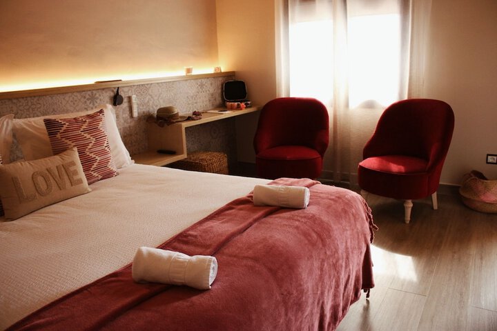Room 8 of 50