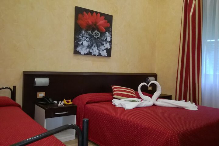 Room 6 of 41