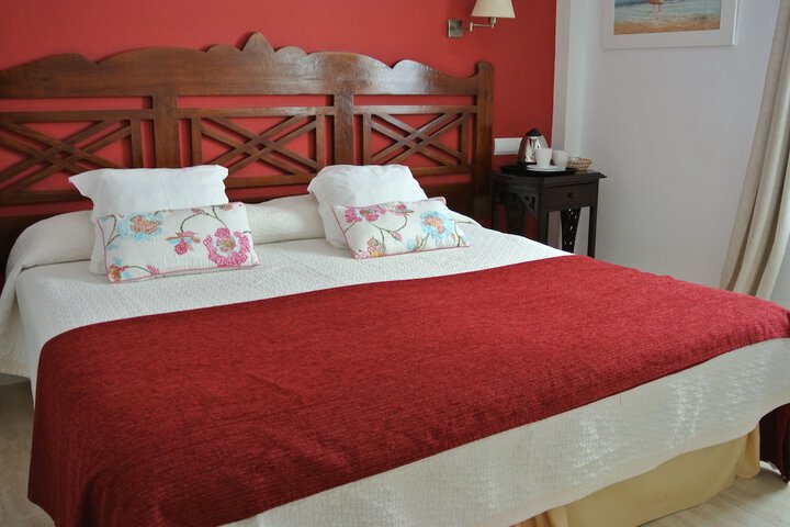 Room 3 of 71