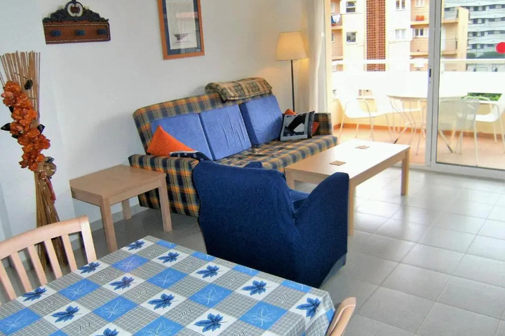Room 3 of 12