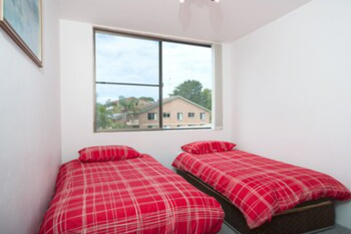 Room 26 of 27
