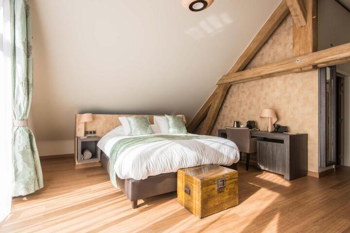 General 6 of 100