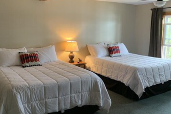 Room 30 of 47