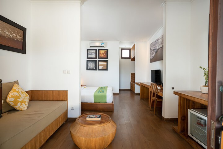 Room 9 of 22