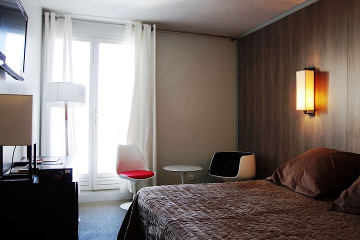 Room 12 of 54