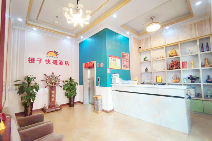 Hotel Interior 14 of 28