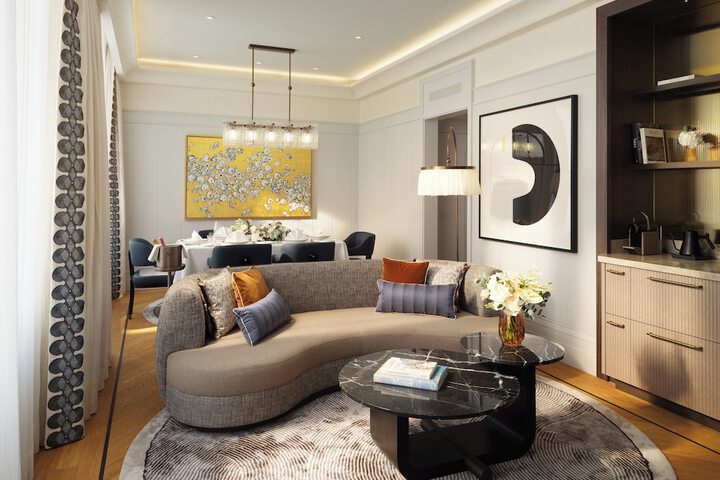 Room 21 of 150