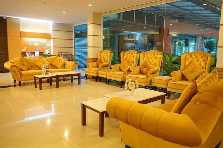 Hotel Interior 4 of 39