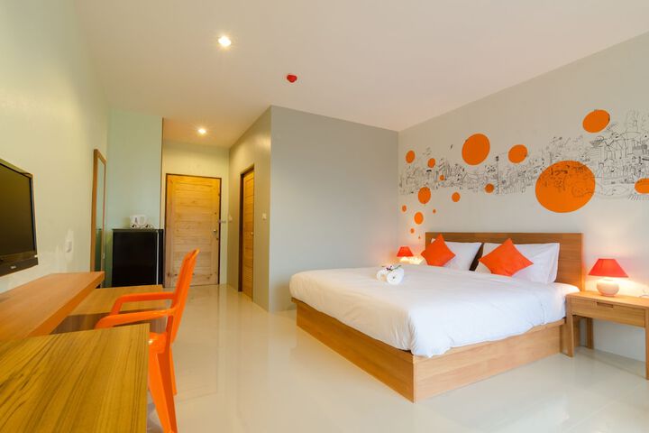 Room 3 of 36