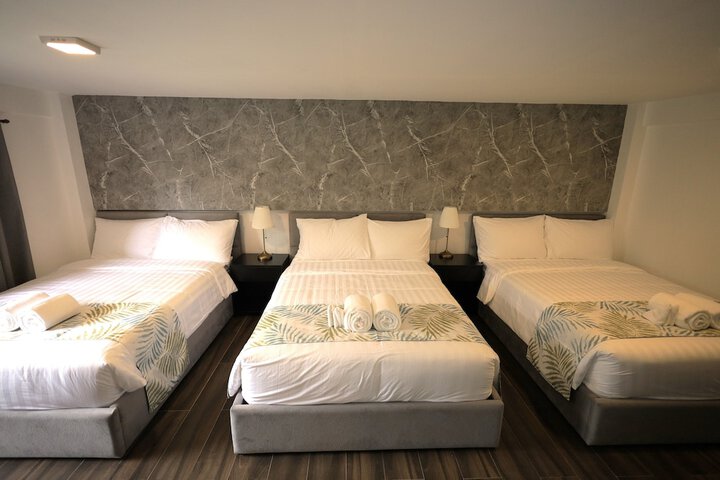 Room 7 of 62