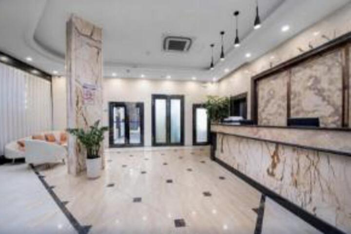 Yunhong Hotel - Guangzhou Railway Station Xicun Subway Station Branch