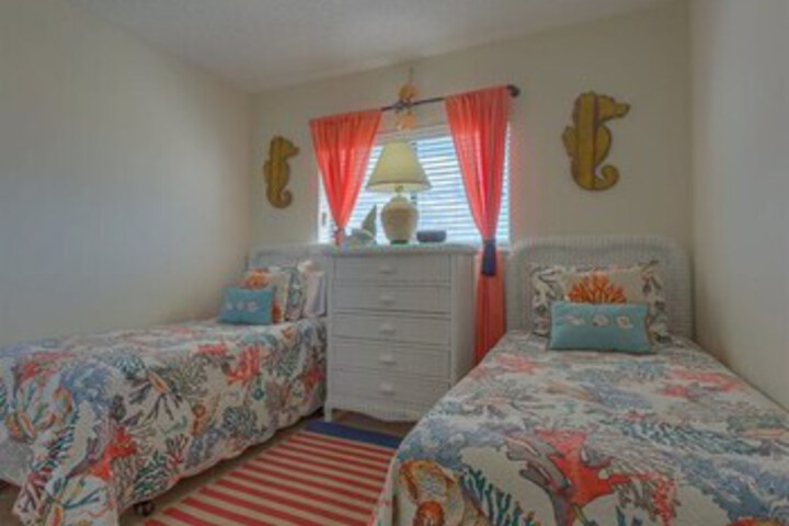 Room 126 of 152