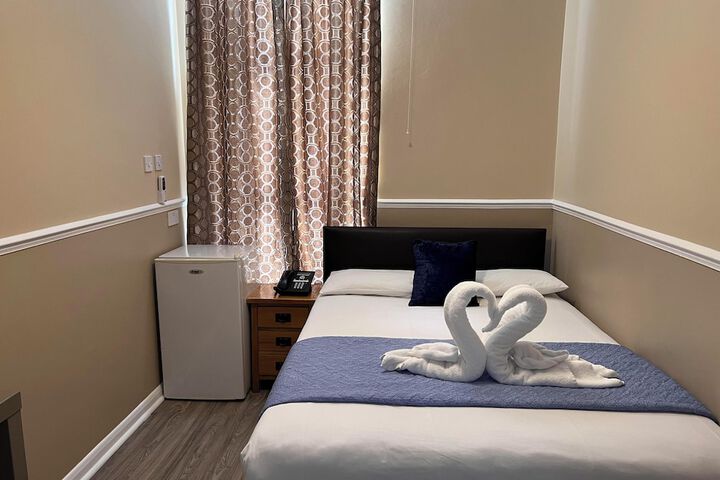 Room 30 of 57