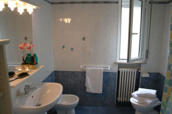 Room 5 of 23