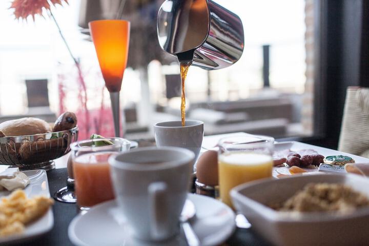 Breakfast/Coffee Service 33 of 56