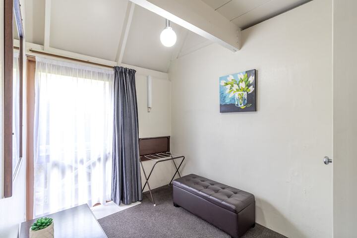 Room 11 of 72