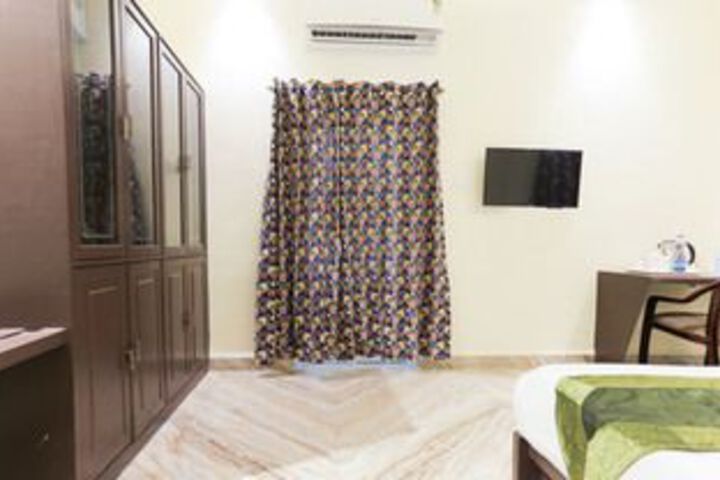Room 20 of 58