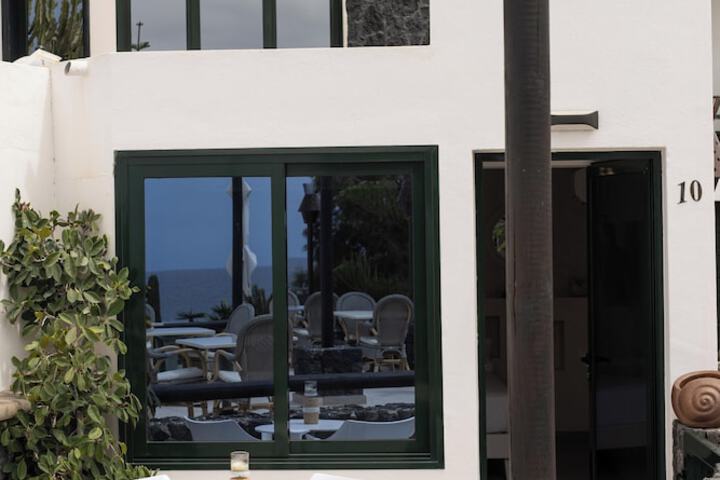Hotel 65 of 66