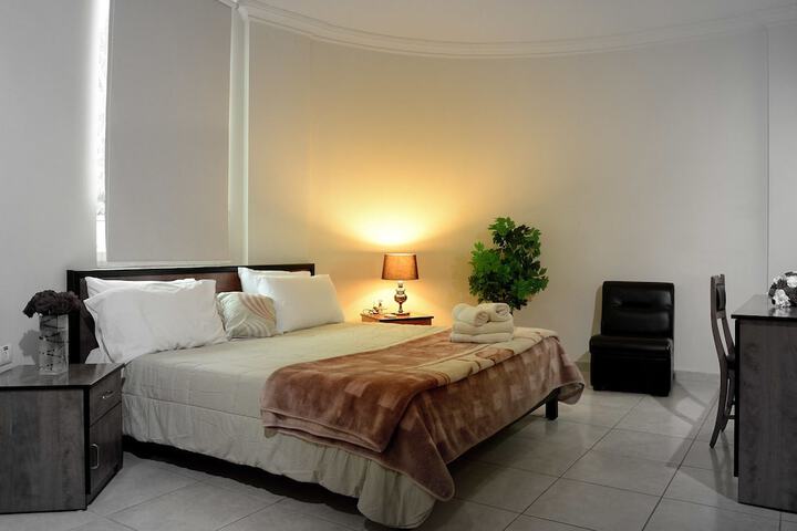 Room 3 of 21