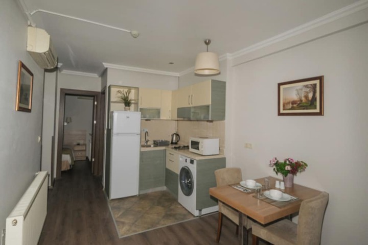 Private kitchenette