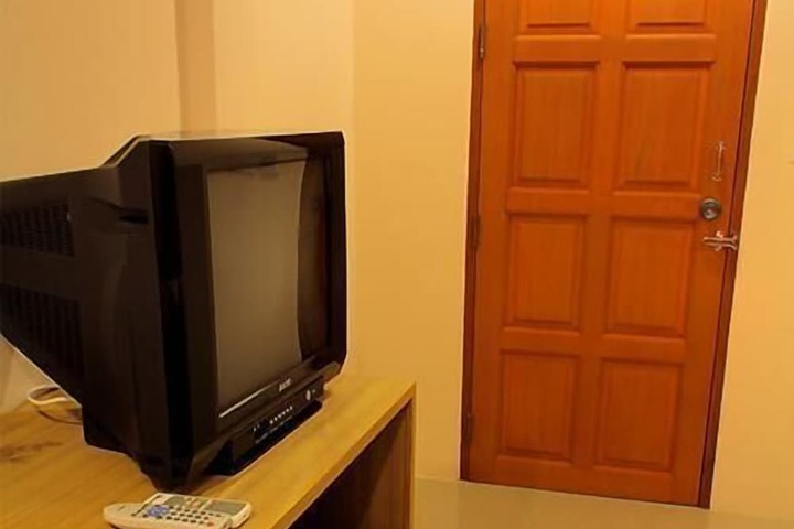 Room 15 of 29