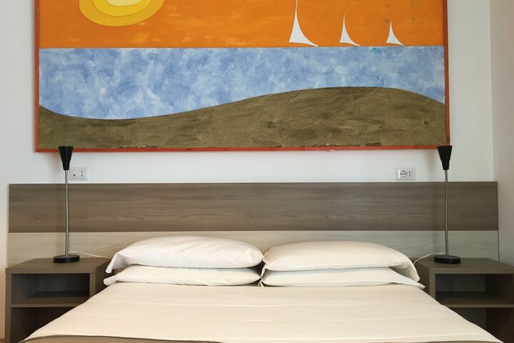 Room 9 of 73