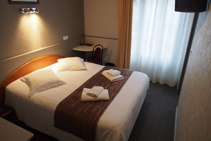 Room 17 of 62