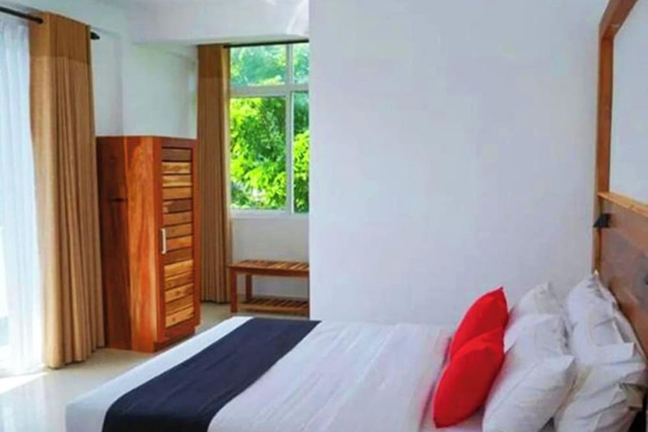 Room 7 of 22
