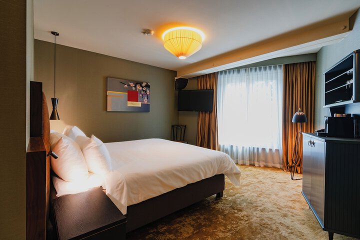Room 53 of 264