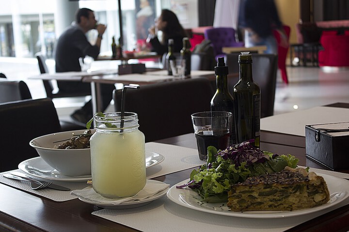 Dining Photos