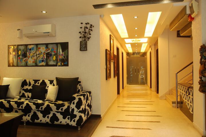 Hotel Interior 29 of 31