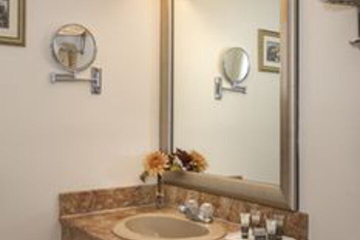 Clean Restrooms