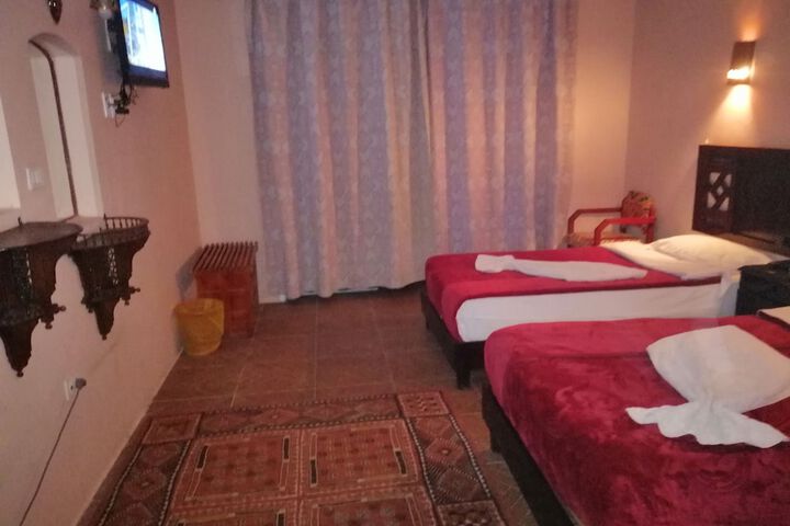 Room 34 of 74