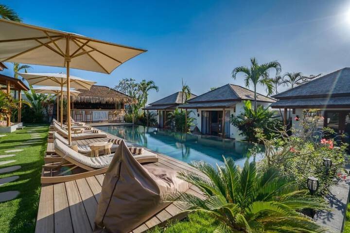 EHOA NYANYI BEACH Boutique Hotel
